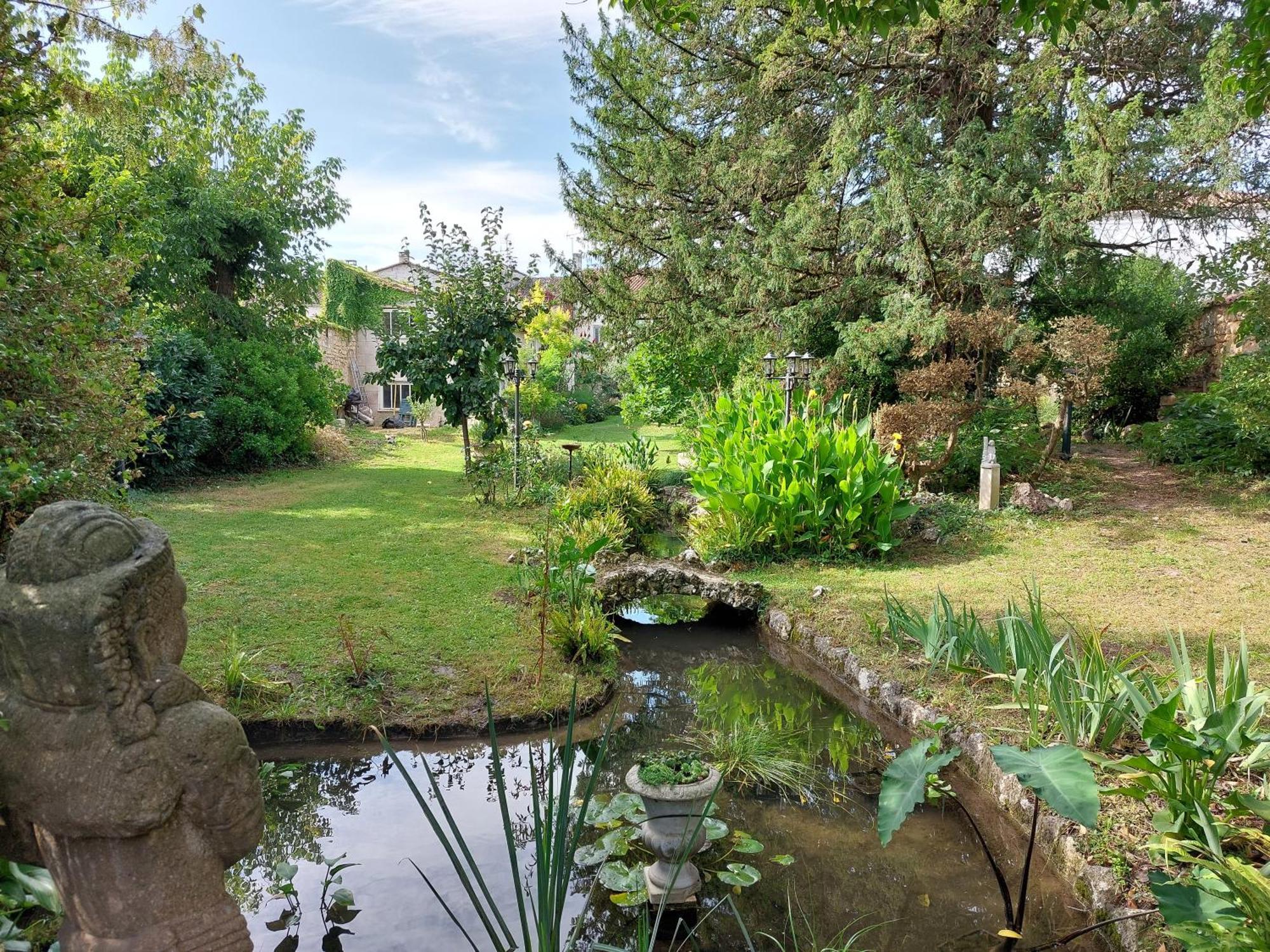 La Gueriniere La Moulidart Bed and Breakfast Châteauneuf-sur-Charente Buitenkant foto